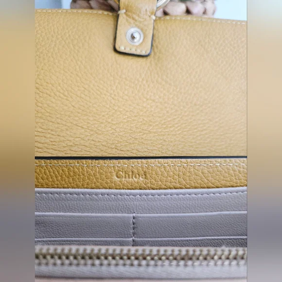 Authentic CHLOE Faye Leather Flap Wallet Card Holder Clutch WOC Crossbody - Picture 10 of 14